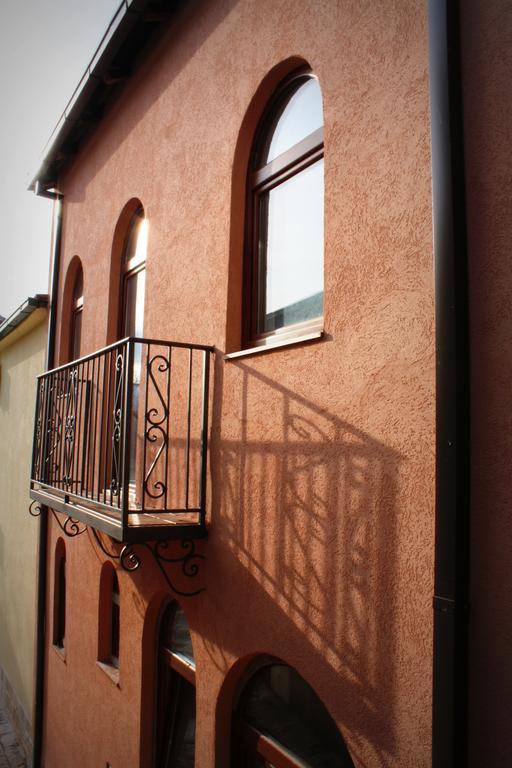 Apartments Olga Virpazar Bagian luar foto