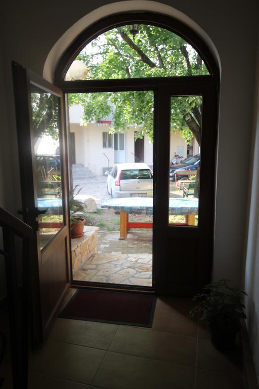Apartments Olga Virpazar Bagian luar foto