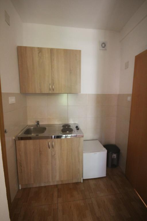 Apartments Olga Virpazar Bagian luar foto
