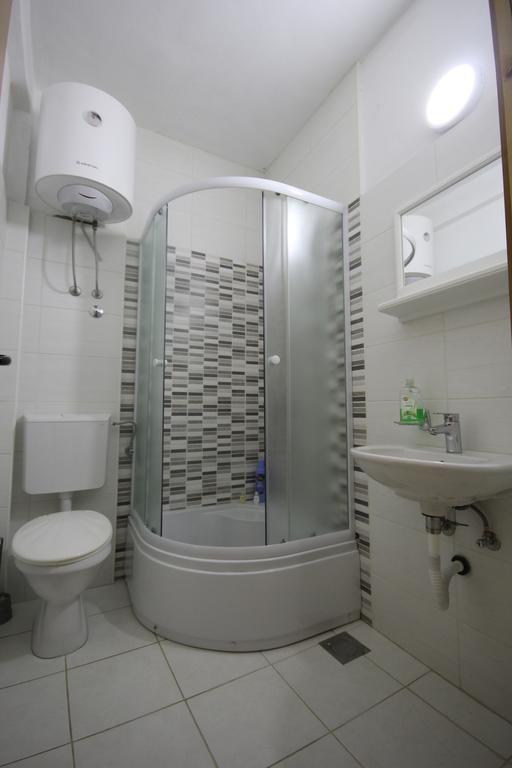 Apartments Olga Virpazar Bagian luar foto